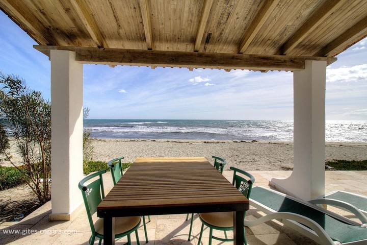 Gîte pour 4 personnes, avec Terrasse dans Plage de Vignale