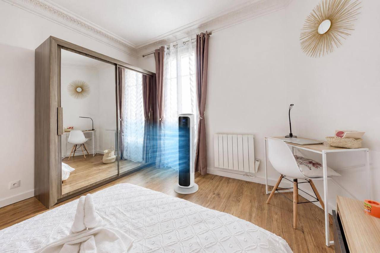 Appartement entier, Centre de Paris à 10min, gare à 2 min à pieds, Parking privé gratuit in Choisy-le-Roi, Val-de-Marne