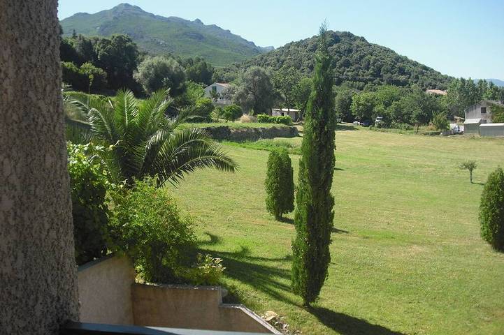 Komfortable wohnung typ f2 im herzen des weingartens mit schwimmbad in Patrimonio, Calvi und Umgebung