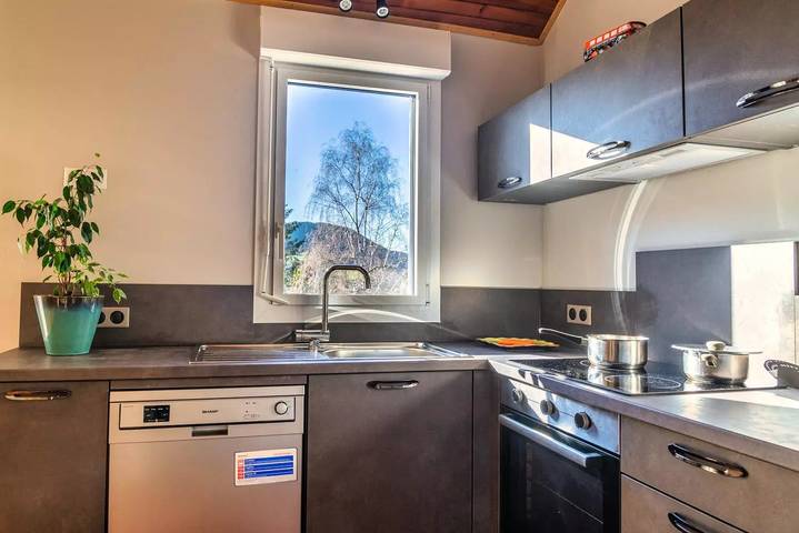 Gîte pour 4 personnes, avec piscine et jardin à La Canourgue - 2