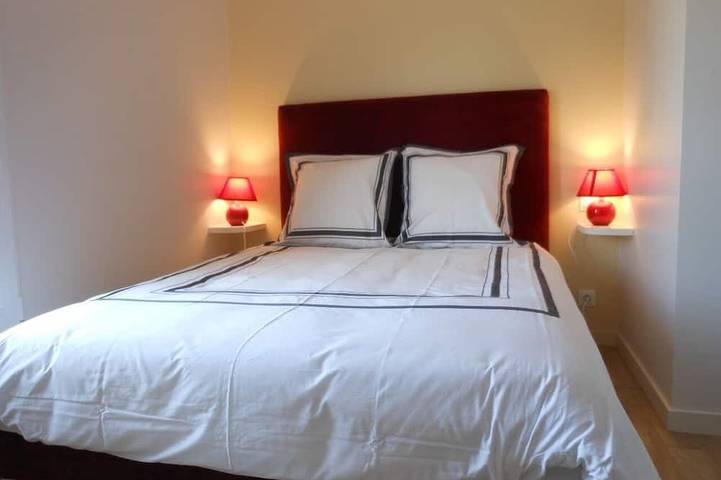 Location de vacances pour 14 personnes, avec jardin à Marcey-les-Grèves - 3