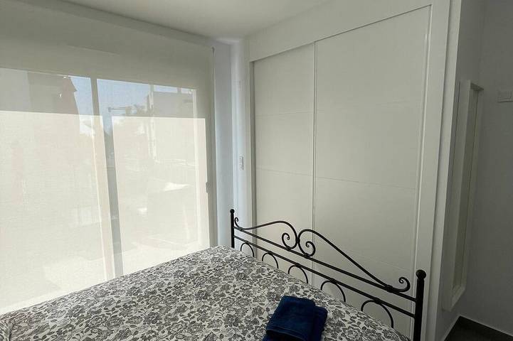 Holiday apartment for 4 people, with garden and balcony as well as pool - 1