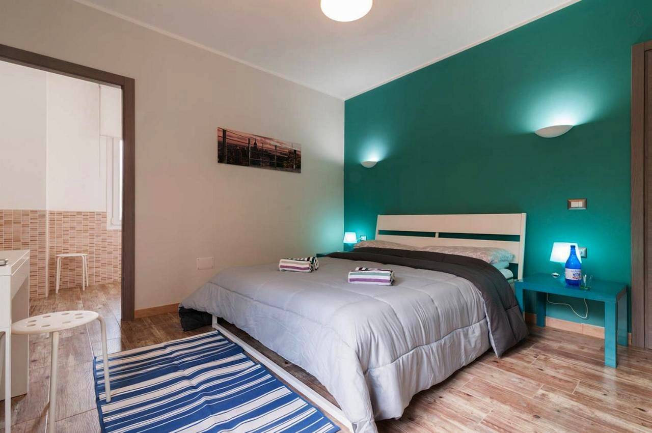 Triple Room with Private Bathroom in Capoterra, Campidano