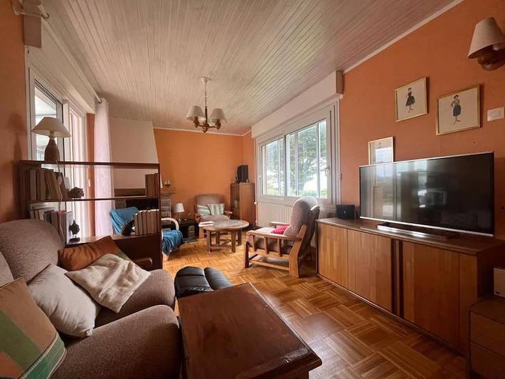 Ferienhaus für 6 Personen, mit Terrasse und Garten sowie Ausblick