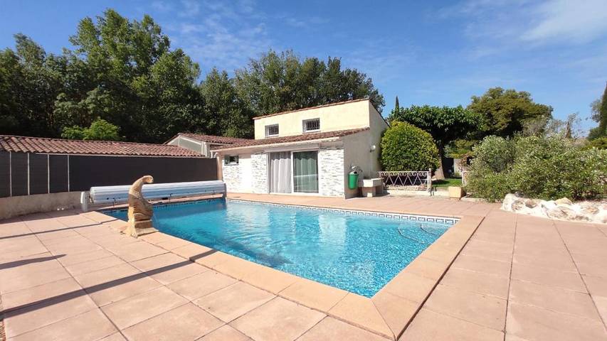 Villa voor 2 personen, met Terras en Zwembad in Aix-en-Provence