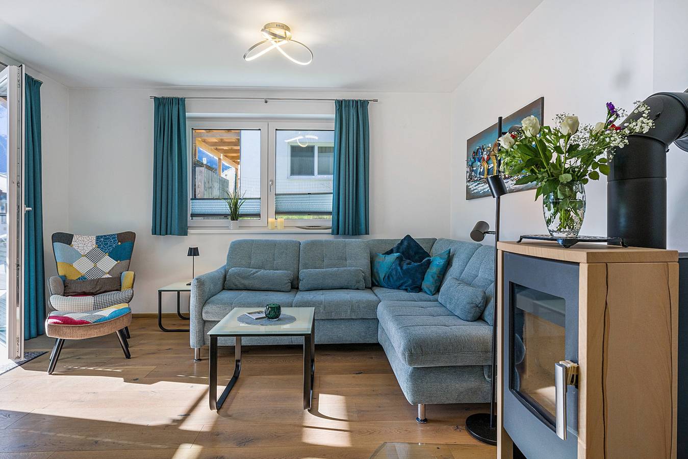 Ganze Wohnung, Ferienwohnung Edelstein" mit Bergblick, privater Terrasse und Wlan in Neukirchen am Großvenediger, Pinzgau