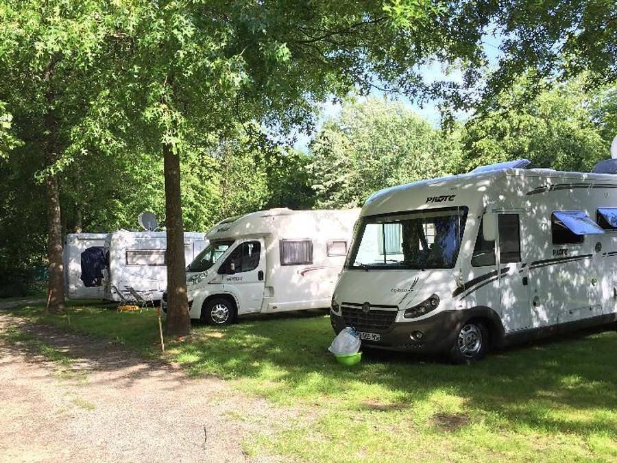 Camping Les Rives de Grand Lieu - Unterkunft 2 personen - Lodge Baléare - 1 Schlafzimmer - Ohne Sanitäranlagen in Saint-Philbert-de-Grand-Lieu, Nantes und Umgebung