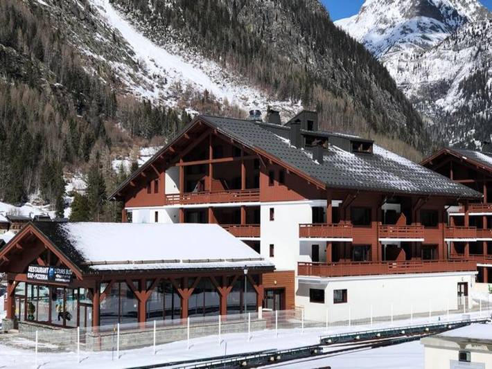 Gîte pour 2 personnes, avec balcon ainsi que sauna et piscine, animaux acceptés à Vallorcine - 2