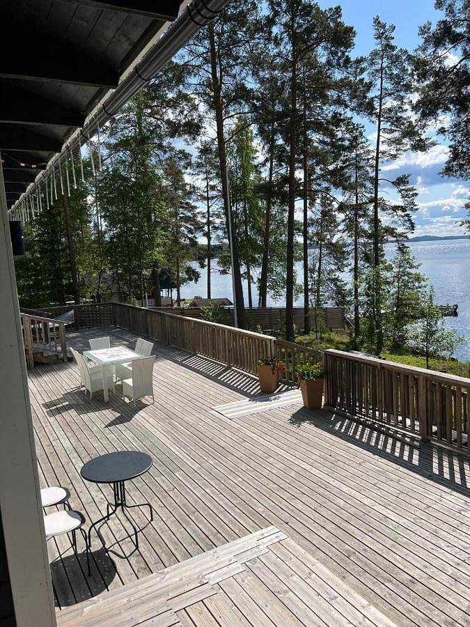 Luxury Beach house Villa Vaahtoranta on the lake shore in Kuopio, Kallavesi