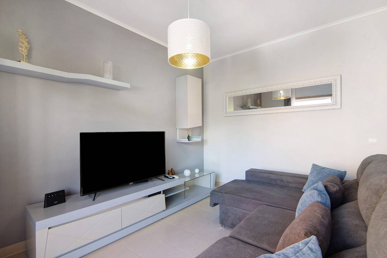 Apartamento inteiro, Apartamento 'Royal Cabanas Golf 85' com piscina partilhada, jardim partilhado e ar condicionado in Cabanas de Tavira, Conceição e Cabanas de Tavira
