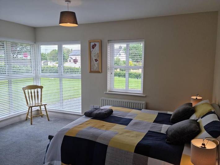 Location de vacances pour 8 personnes, avec jardin et vue à Fermoy - 2