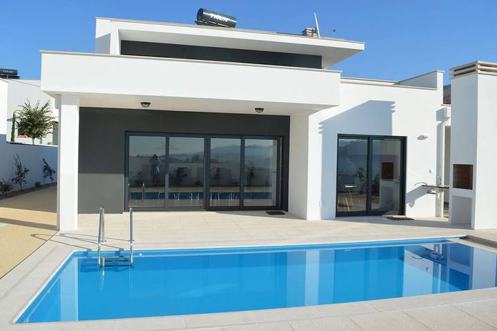 Maison de vacances pour 8 personnes, avec balcon/terrasse et terrasse à Nazaré