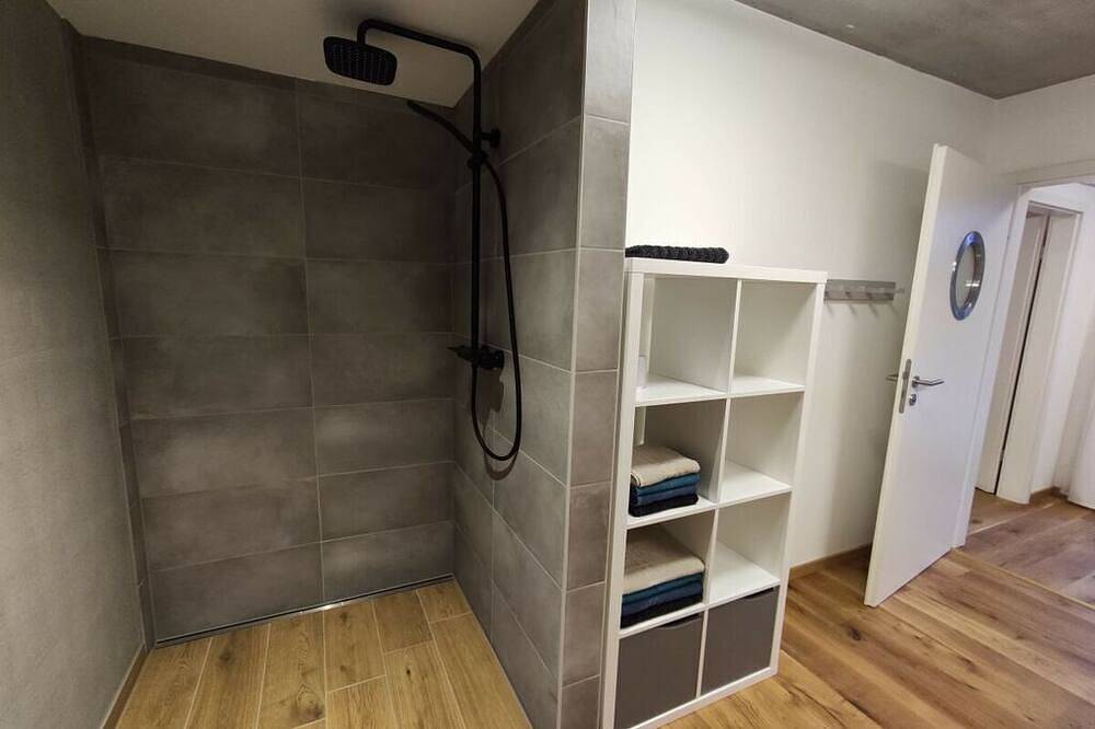 Erdhausapartment \"Ost\" in Wiesentheid, Fränkisches Weinland