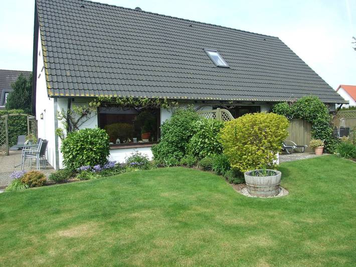 Ferienhaus für 5 Personen, mit Terrasse und Garten in Schönhagen