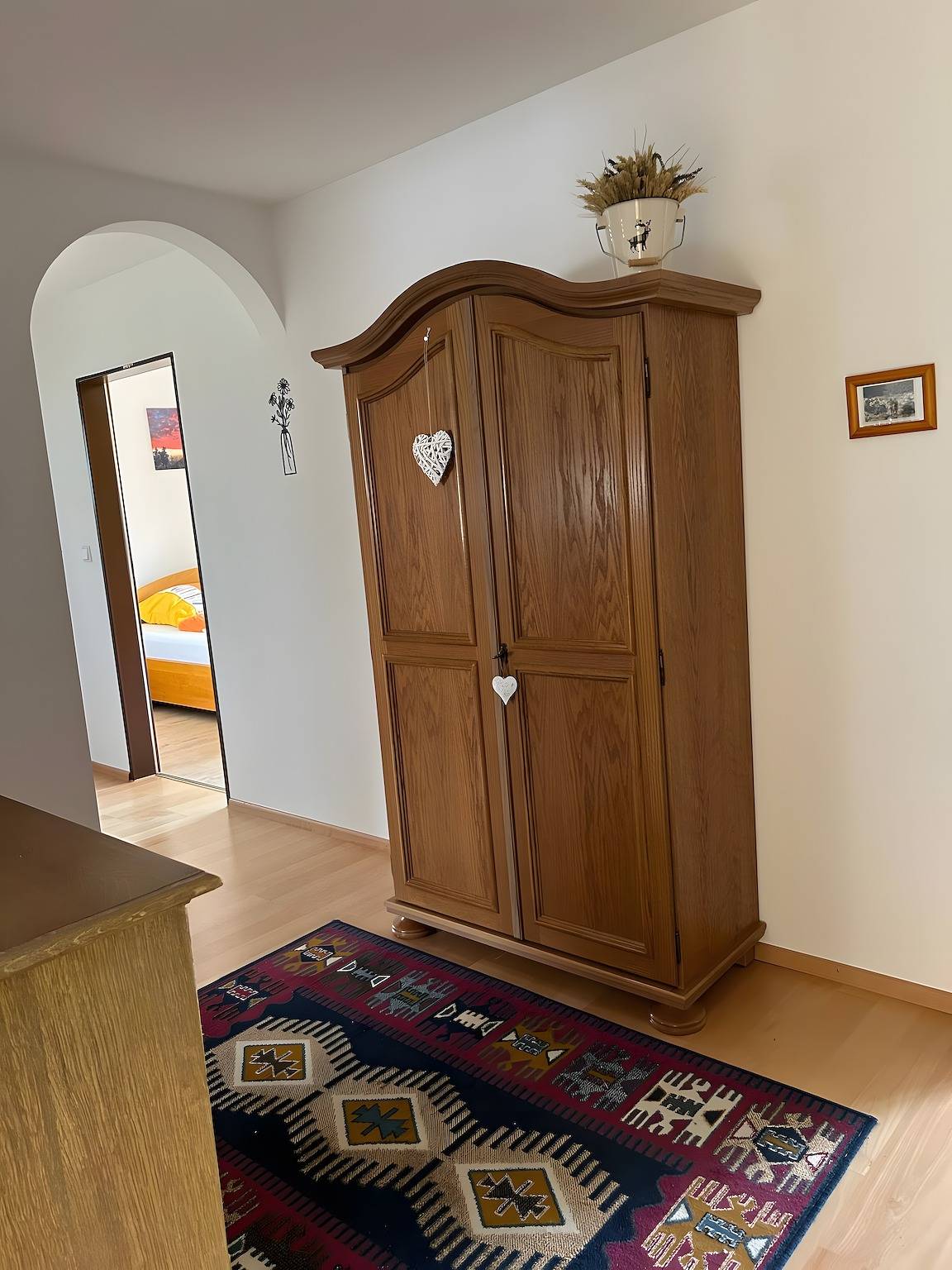 Ganze Wohnung, Ruhiges Apartment „Haus Schwarzwaldblick“ mit Bergblick zur Hornisgrinde, Balkon und Wlan am Bach in Ottersweier, Mittlerer Schwarzwald