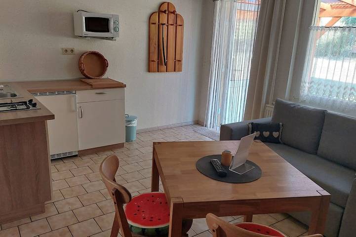 Apartement Pusteblume - Fischerhaus Pension in Roggentin (Mirow), Mirow
