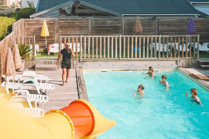 Camping para 5 personas, con terraza y piscina, Se admiten mascotas - 1