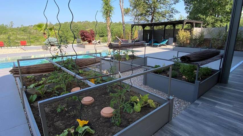 Chambre d’hôte pour 2 personnes, avec piscine ainsi que vue et jardin à Saint-Paul-en-Forêt - 3
