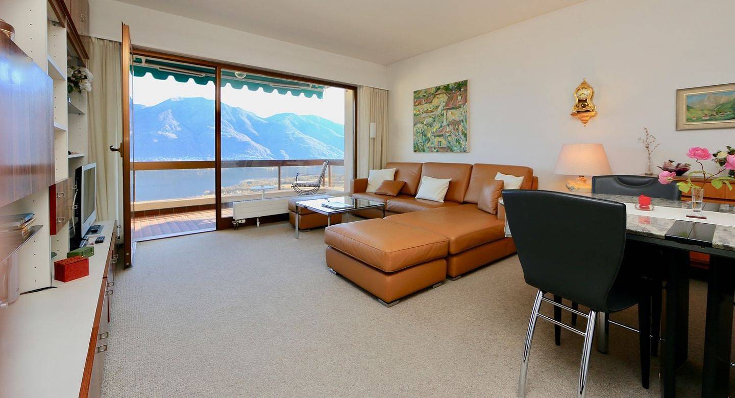 Apartamento entero, Eck-Wohnung im 2. Stock für 1-5 Personen. in Orselina, Alpes Ticineses y del Verbano