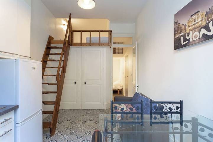 Entire apartment, Two-room studio near Part Dieu in Lyon, Lyon region