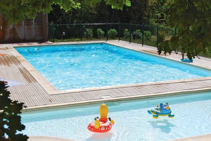 Casa Rural para 4 personas con piscina in Gramat, Quercy