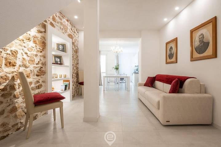 Holiday apartment for 2 people, with balcony/terrace - 1