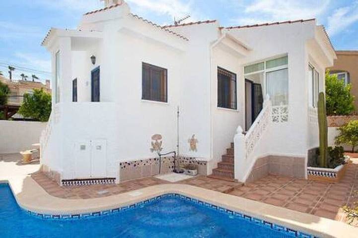 Chalet para 4 personas, con jardín - 1