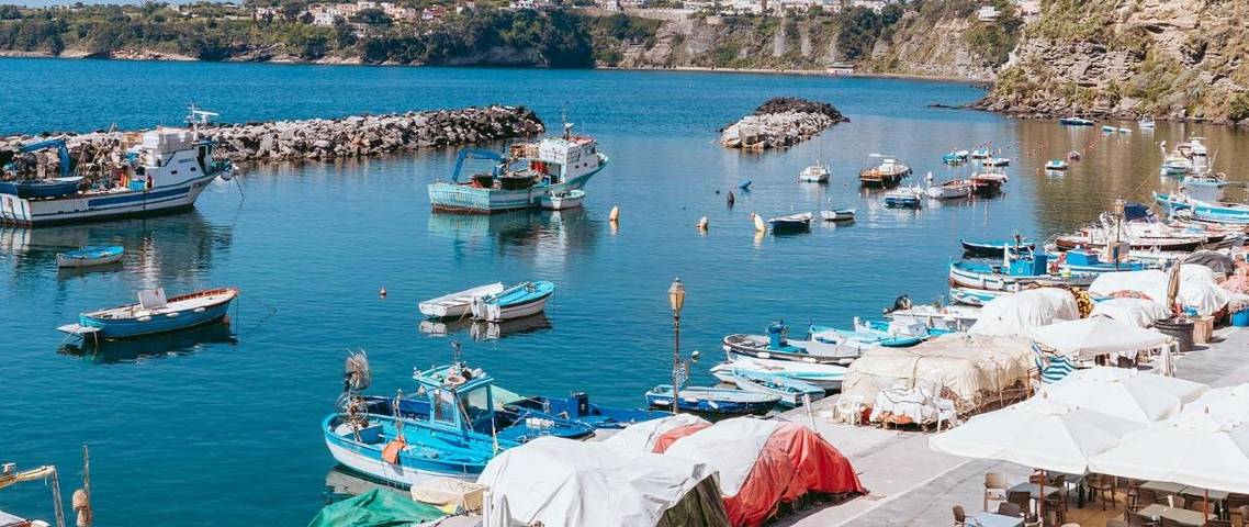 Apartament wakacyjny dla 4 osób, z taras i widok, zwierzęta dozwolone w Procida