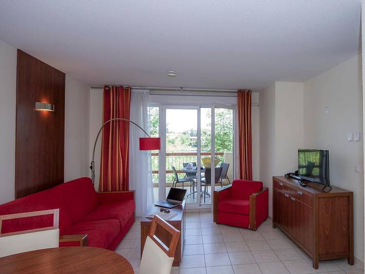 Camping pour 2 personnes, avec balcon/terrasse ainsi que bassin pour enfant et sauna à Mandelieu-la-Napoule - 4