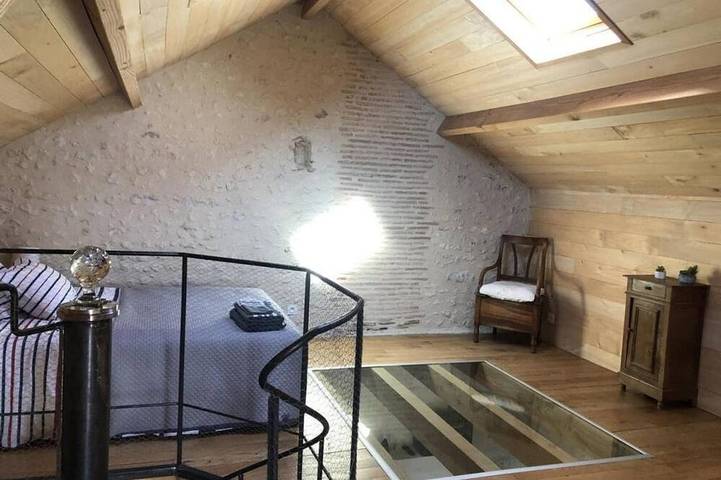 Gîte pour 6 personnes, avec jardin à Montignac-le-Coq - 2