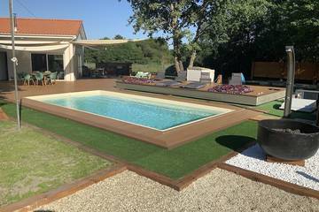 Gîte pour 8 personnes, avec terrasse et jardin à Saint-Vivien-de-Médoc