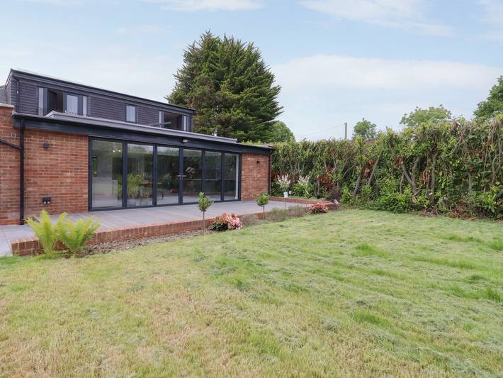 Kite View Cottage in Little Missenden, Chiltern Hills