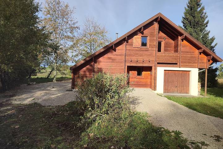 Gîte pour 5 personnes à Cerniébaud