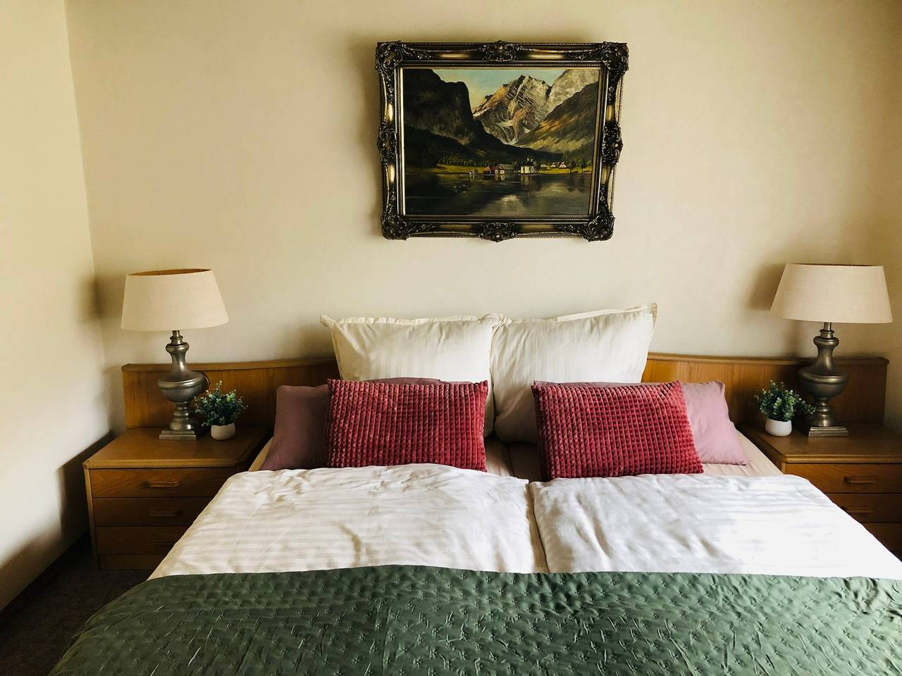 Zimmer 'Zimmer 3D, Antik 2Og' mit Gemeinschaftsgarten, Balkon und Wlan in Klotten, Cochem-Zell