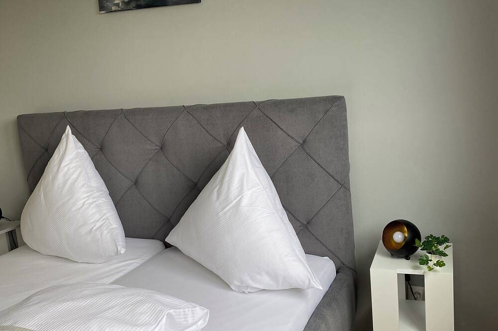 Ganze Wohnung, # 1 Ommi Kese Penthouse mit privater Panorama Sauna in Olpe, Biggesee