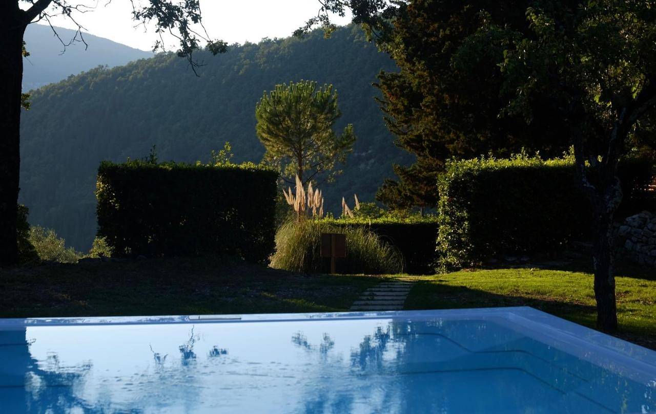 Large Double Room in Vaiano, Provincia di Prato
