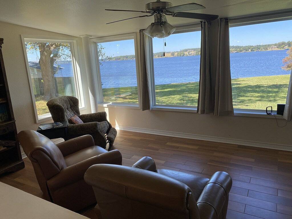 Experience Tranquility in Mercy Me Lake House on Lake D'Arbonne in Union Parish