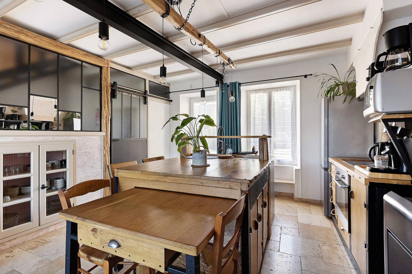 Gîte « À La Tite Boulite » con piscina compartida, terraza privada y Wi-Fi in Pouzioux-La-Jarrie, Vouneuil-sous-Biard