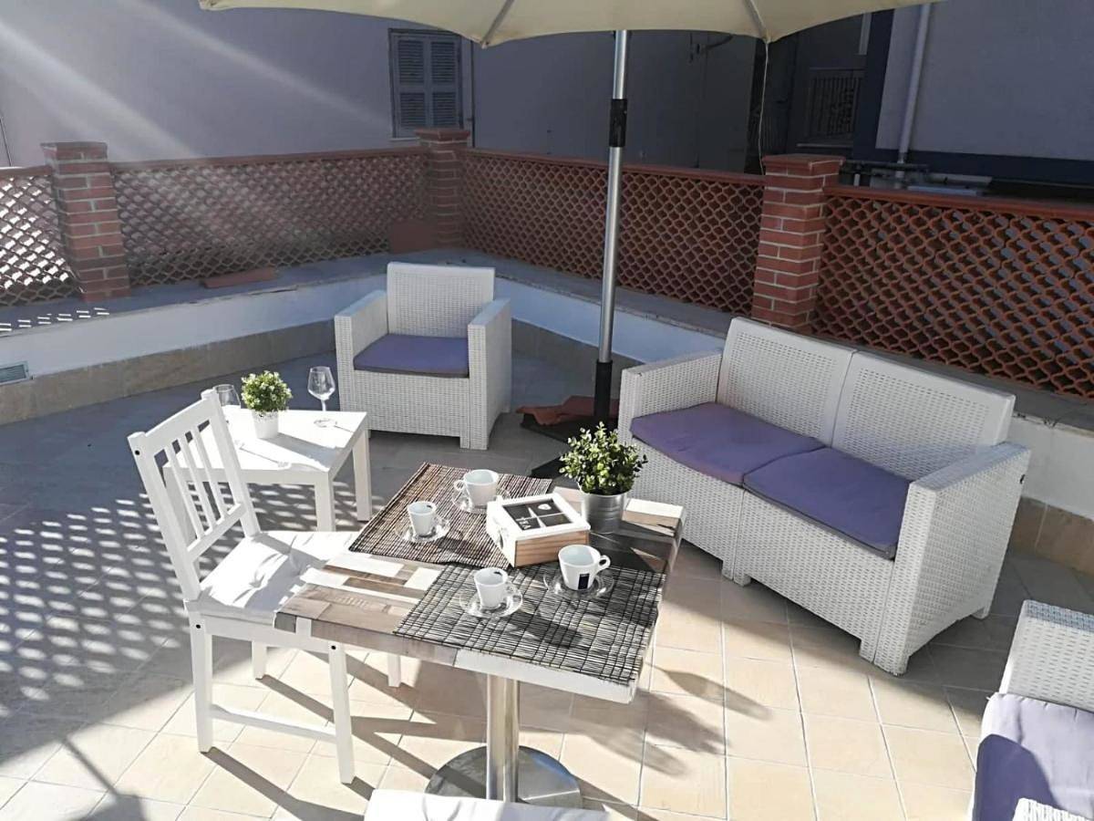 Triple Room with Private Bathroom in Pozzuoli, Napoli e dintorni