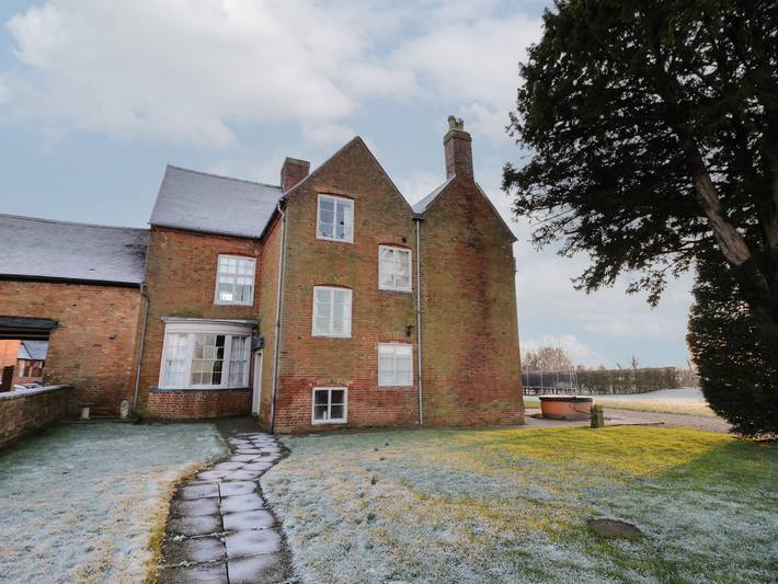 Dunnimere Farmhouse in Staffordshire