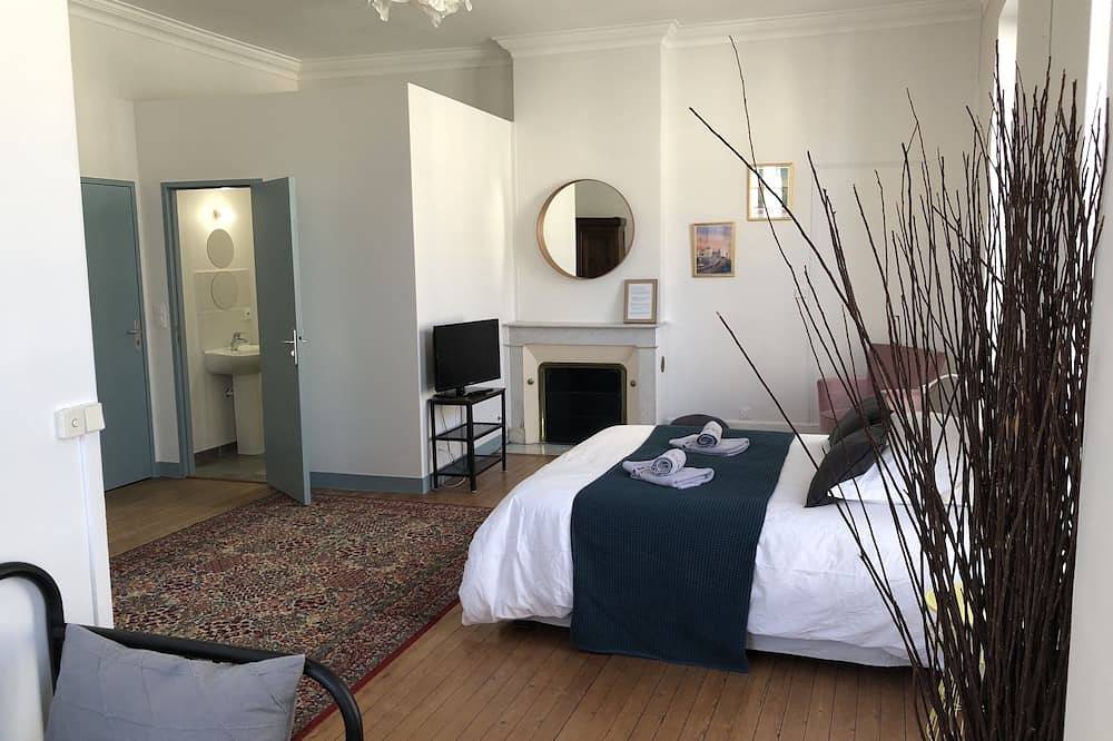 Maison St Romain in Blaye, Blaye region
