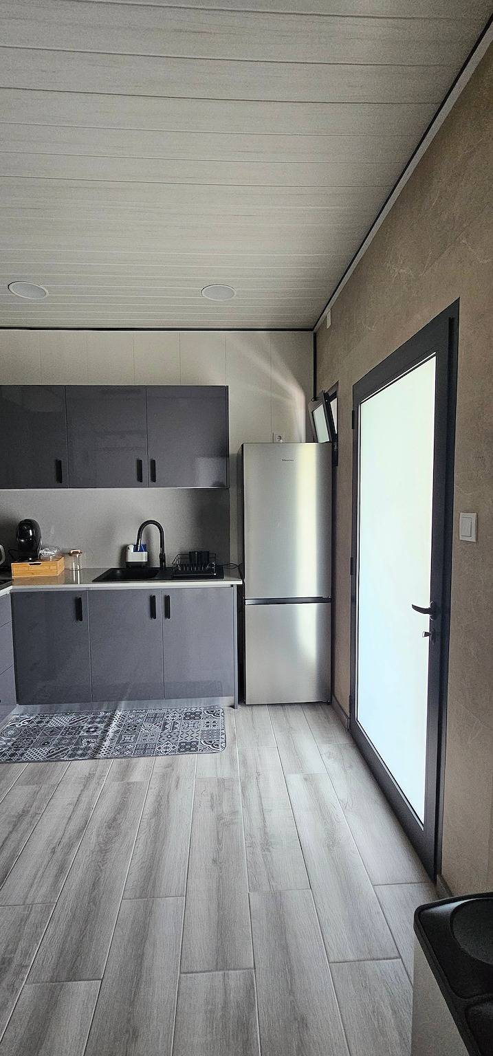 Appartement entier, Charmant appartement d'une chambre avec vue sur l'océan à Calheta in Calheta, Île de Madère