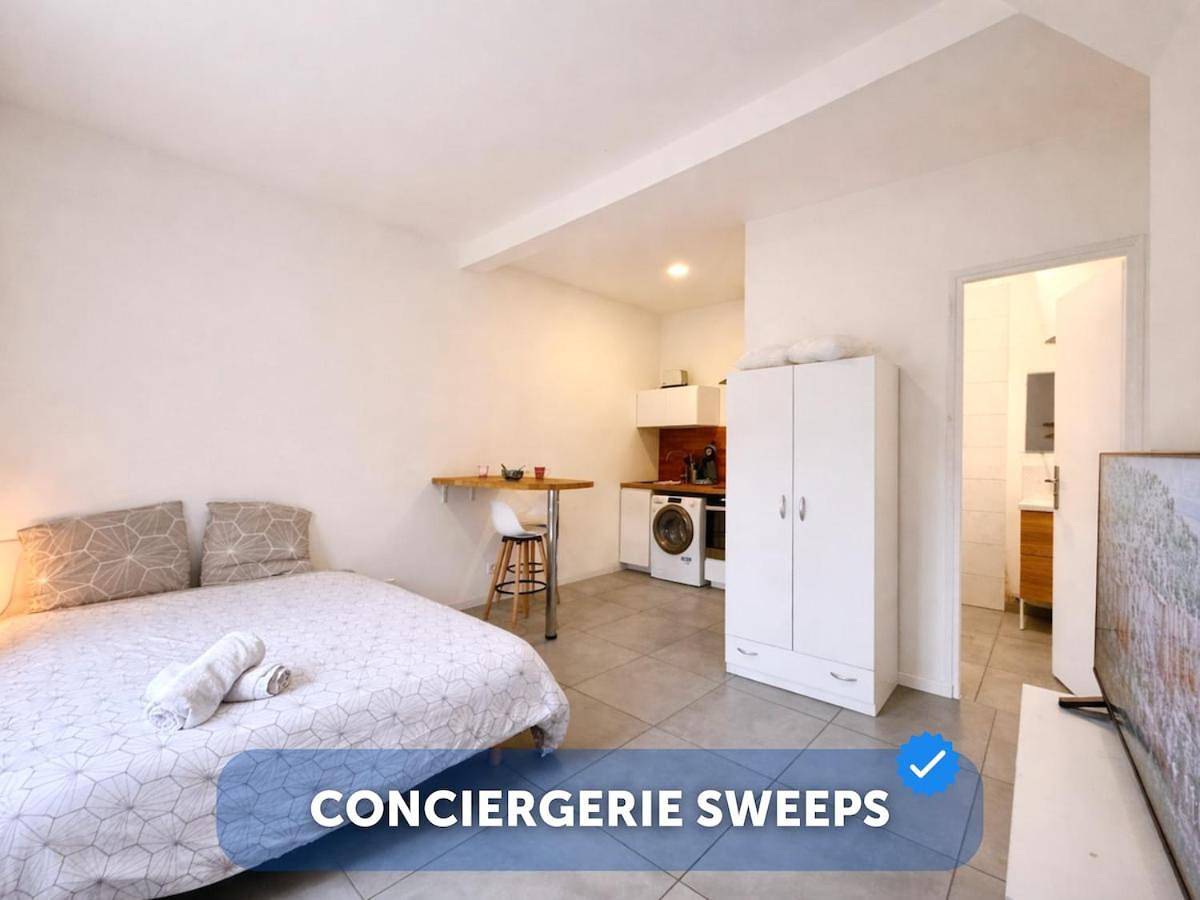Appartement entier, Le cocon paisible de montereau 2 pers 350 m hôpital in Montereau-Fault-Yonne, Seine-et-Marne