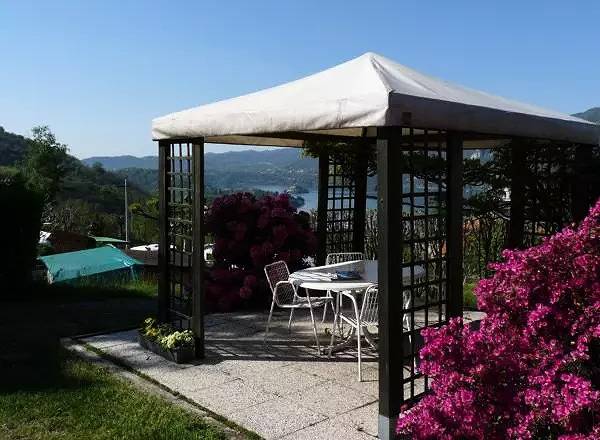 Mobilheim Confort 2 bis 5 Personen - 2 Personen. im Preis inbegriffen in Comune di Pettenasco, Ortasee