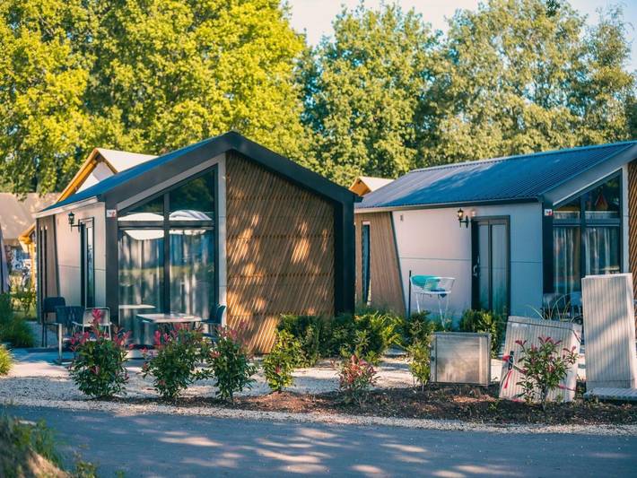 Vakantiewoning voor 4 personen, with Terras and Tuin as well as Zwembad in Noord-Brabant