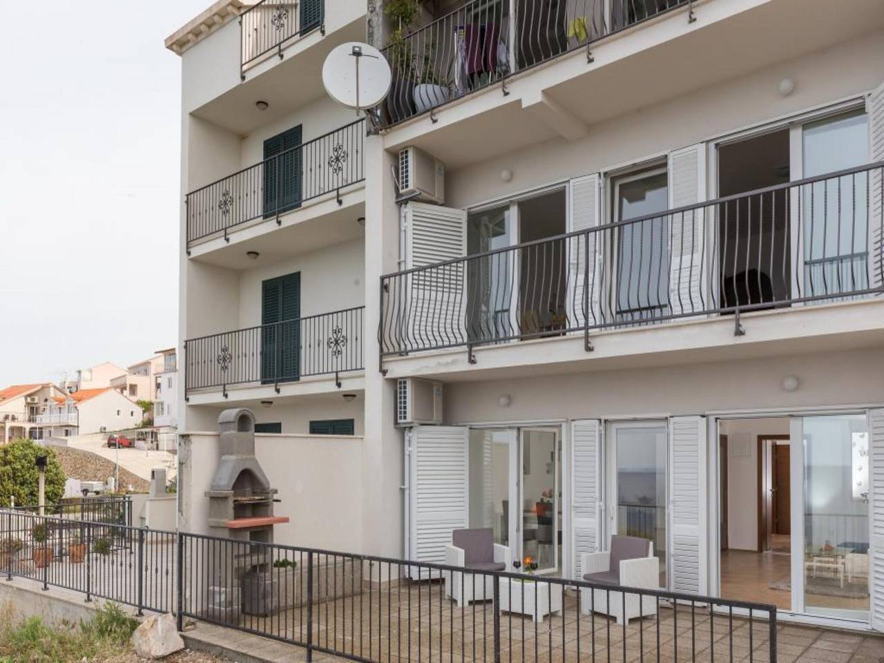 Entire apartment, Apartment Manuela - One-Bedroom Apartment with Balcony and Sea View in Cavtat, Cavtat (Dalmatia)