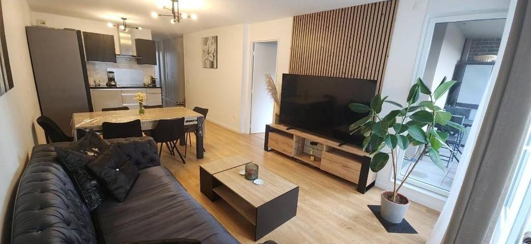 Appartement de vacances pour 6 personnes, avec terrasse à Bagneux