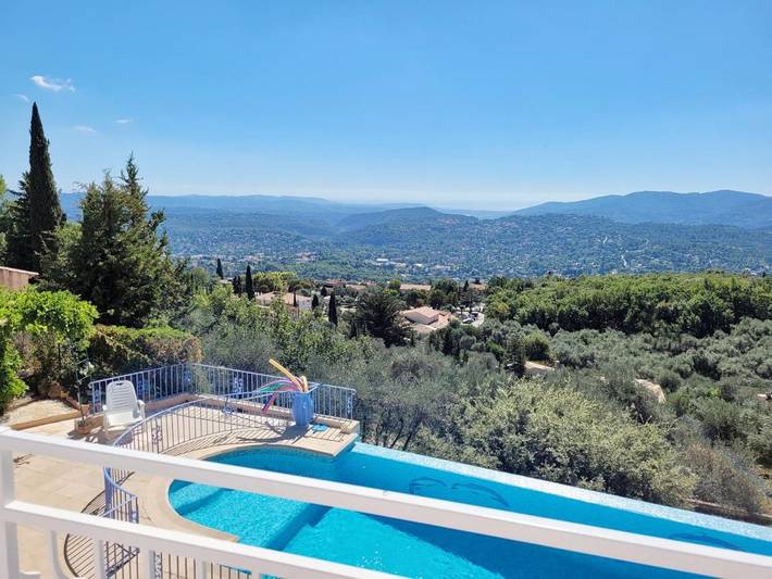 Gîte pour 2 personnes, avec vue sur le lac et jardin ainsi que piscine et vue à Spéracèdes - 2