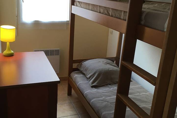 Renovierte Villa T3 + Terrasse und Privatparkplatz. Pool, Geschäfte und Strand in 50m! in Valras-Plage, Mittelmeerküste (Frankreich)