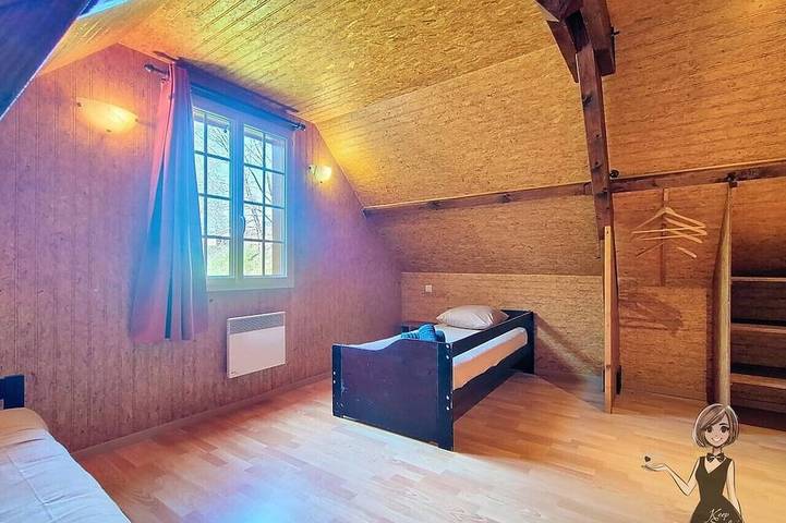 Le Gîte Govardhan, Havre de paix et déconnexion. in Eysus, Béarn